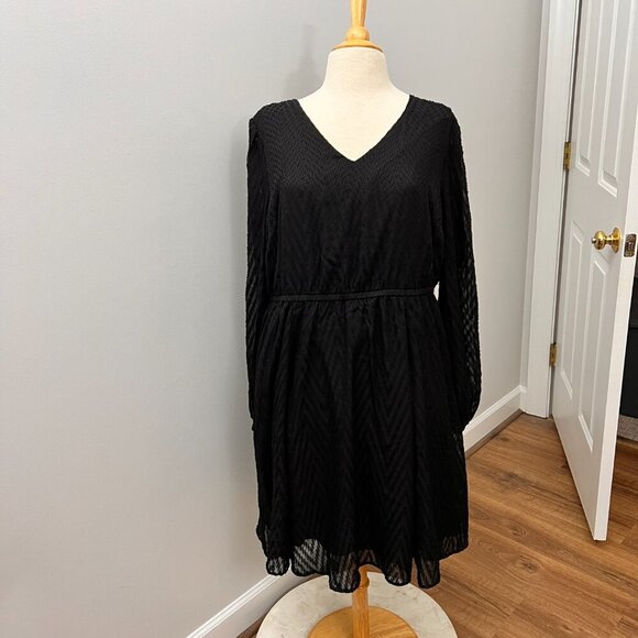 NEW Torrid Mini Textured Babydoll Black Dress Sz 1 - Picture 14 of 16
